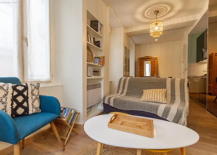 Chaleureux T2 Bis Au Calme En Plein Centre Ville Avec Wifi Et Linge De Maison Inclus