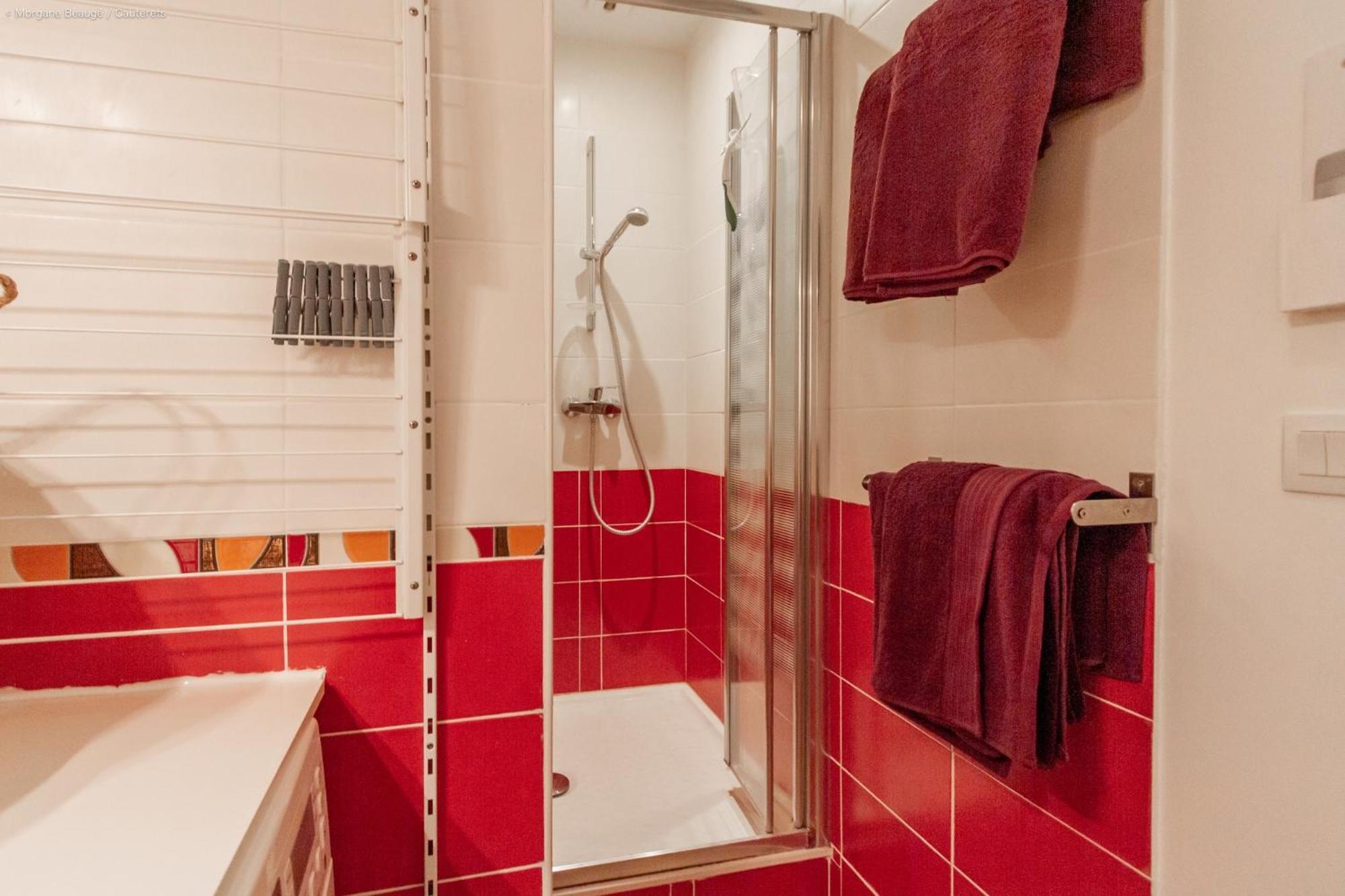Chaleureux T2 Bis Au Calme En Plein Centre Avec Wifi Et Linge De Maison Inclus *